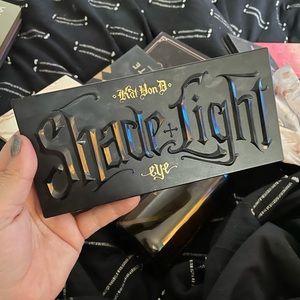 Kat Von D Shade + Light  pallet